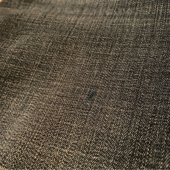 Levi’s red tab 311 Shaping Skinny. 28w30l - Picture 4 of 5